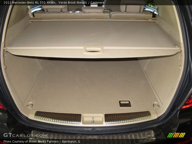  2011 ML 350 4Matic Trunk