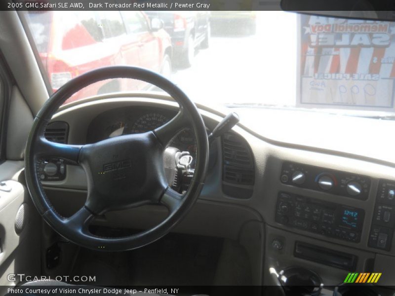 Dark Toreador Red Metallic / Pewter Gray 2005 GMC Safari SLE AWD