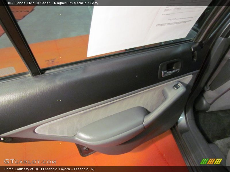 Magnesium Metallic / Gray 2004 Honda Civic LX Sedan
