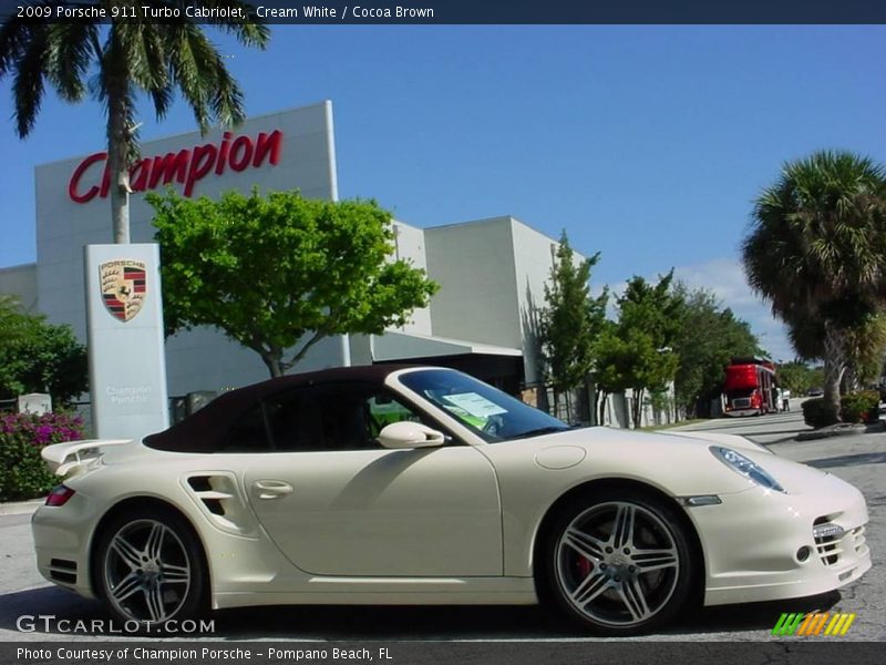 Cream White / Cocoa Brown 2009 Porsche 911 Turbo Cabriolet