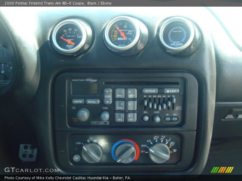 Controls of 2000 Firebird Trans Am WS-6 Coupe
