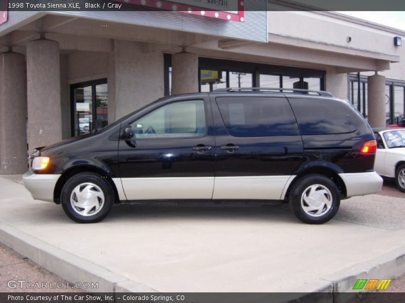 Black / Gray 1998 Toyota Sienna XLE