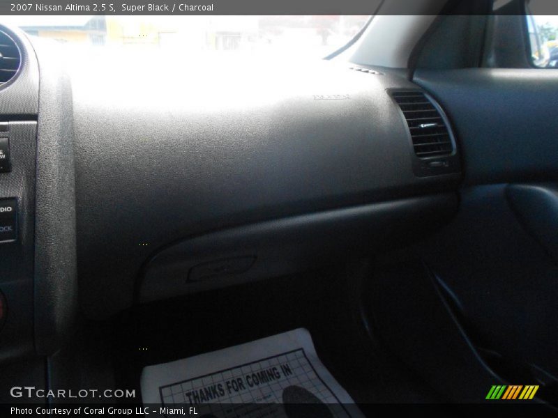 Super Black / Charcoal 2007 Nissan Altima 2.5 S