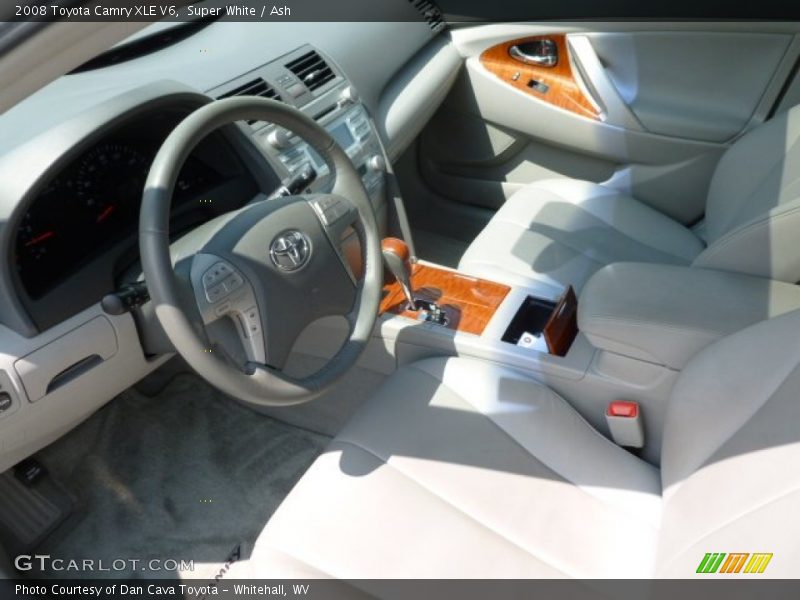 Super White / Ash 2008 Toyota Camry XLE V6
