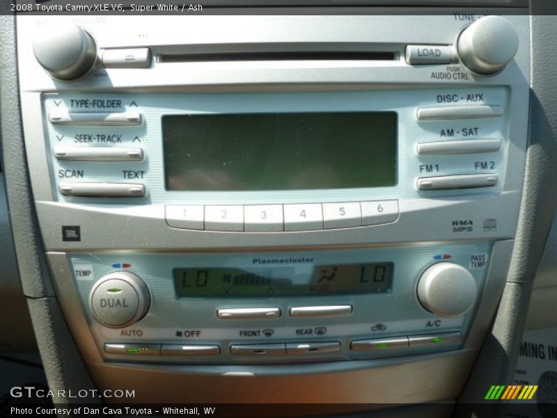 Super White / Ash 2008 Toyota Camry XLE V6