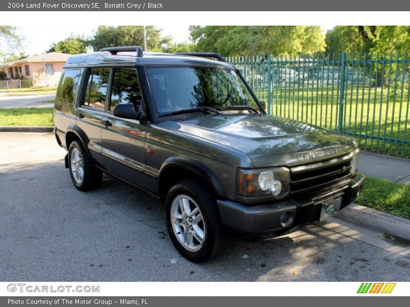 Bonatti Grey / Black 2004 Land Rover Discovery SE