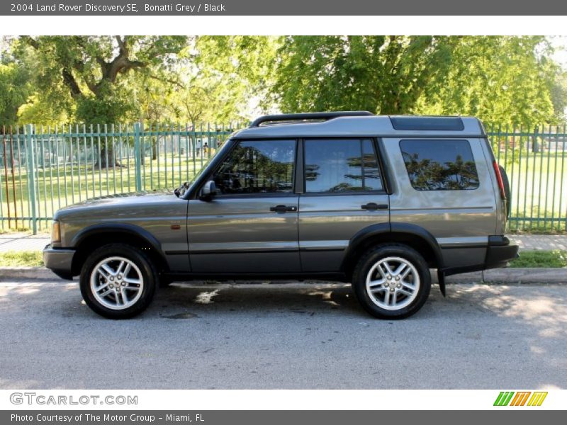 Bonatti Grey / Black 2004 Land Rover Discovery SE