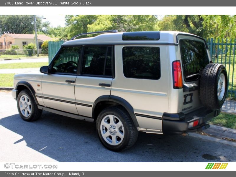 White Gold / Black 2003 Land Rover Discovery SE