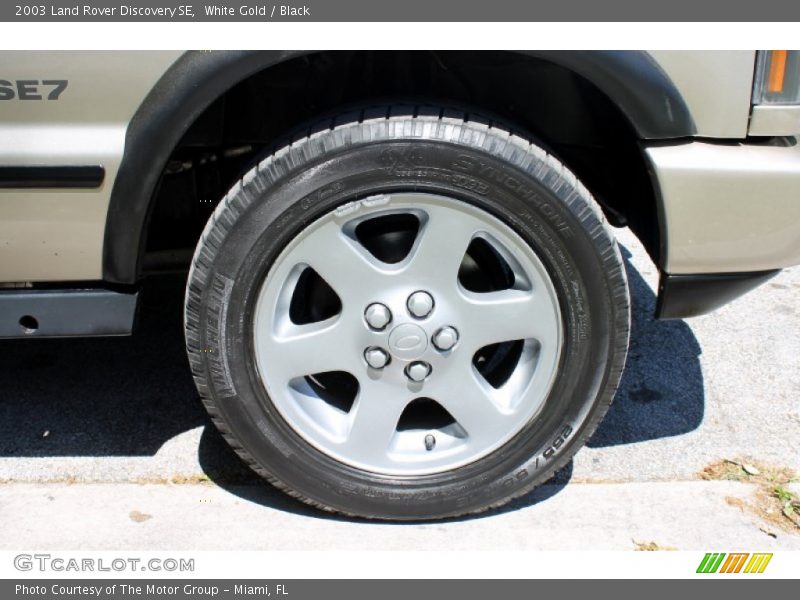 White Gold / Black 2003 Land Rover Discovery SE