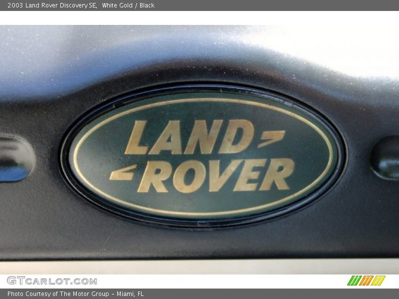 White Gold / Black 2003 Land Rover Discovery SE