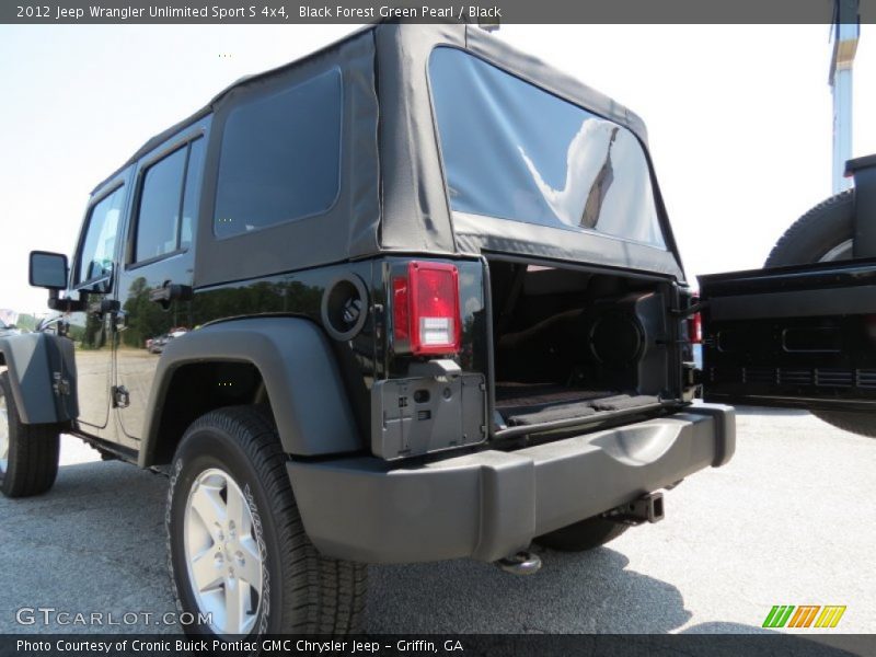 Black Forest Green Pearl / Black 2012 Jeep Wrangler Unlimited Sport S 4x4