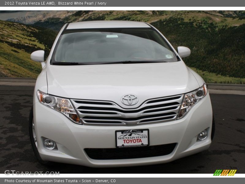 Blizzard White Pearl / Ivory 2012 Toyota Venza LE AWD