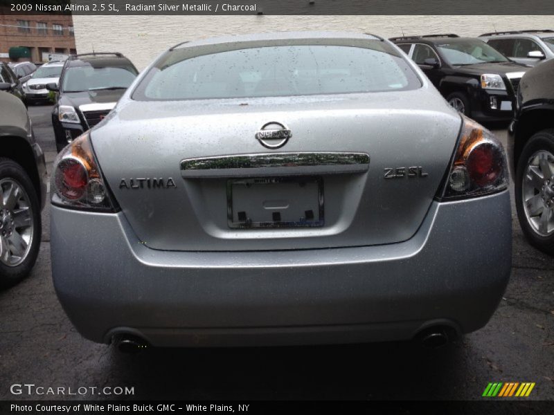 Radiant Silver Metallic / Charcoal 2009 Nissan Altima 2.5 SL