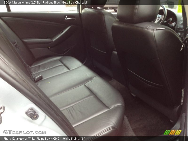 Radiant Silver Metallic / Charcoal 2009 Nissan Altima 2.5 SL