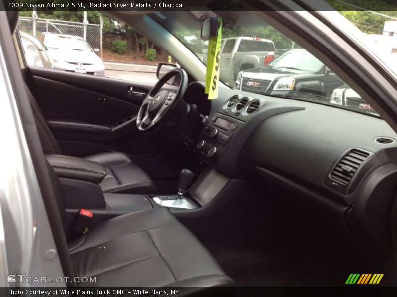 Radiant Silver Metallic / Charcoal 2009 Nissan Altima 2.5 SL