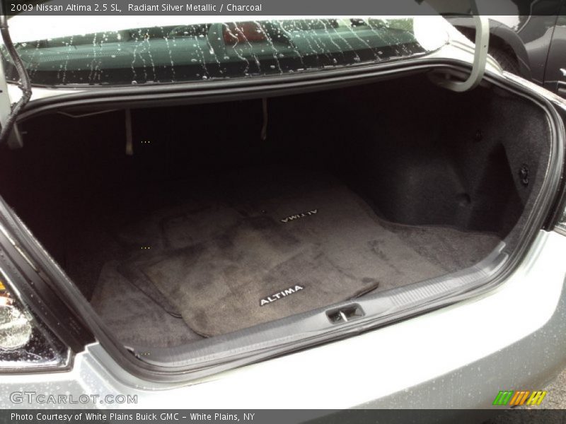 Radiant Silver Metallic / Charcoal 2009 Nissan Altima 2.5 SL