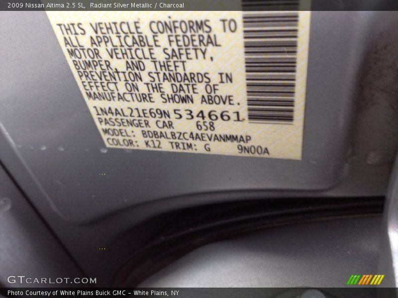 Radiant Silver Metallic / Charcoal 2009 Nissan Altima 2.5 SL