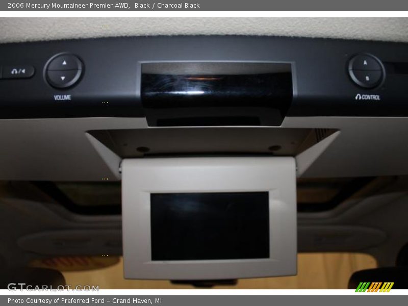 Black / Charcoal Black 2006 Mercury Mountaineer Premier AWD