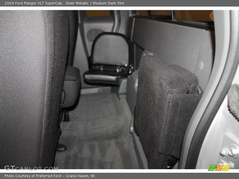 Silver Metallic / Medium Dark Flint 2004 Ford Ranger XLT SuperCab