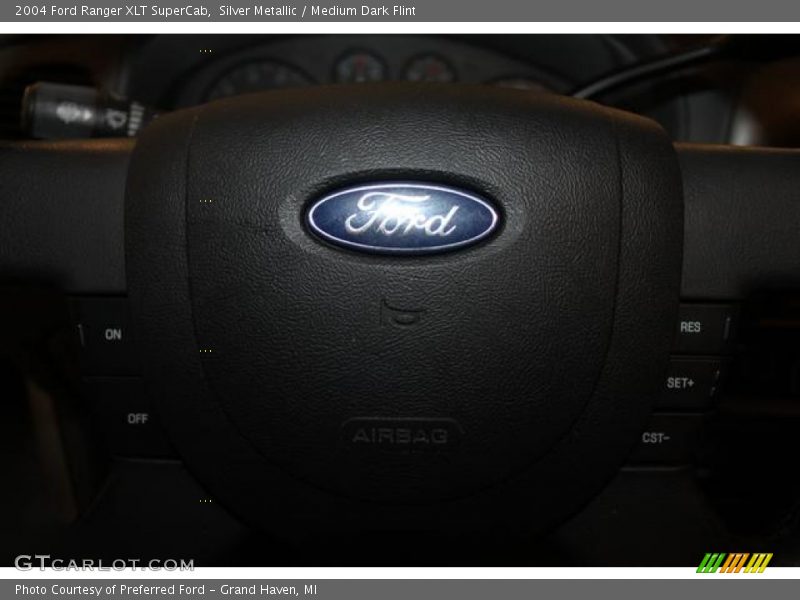 Silver Metallic / Medium Dark Flint 2004 Ford Ranger XLT SuperCab