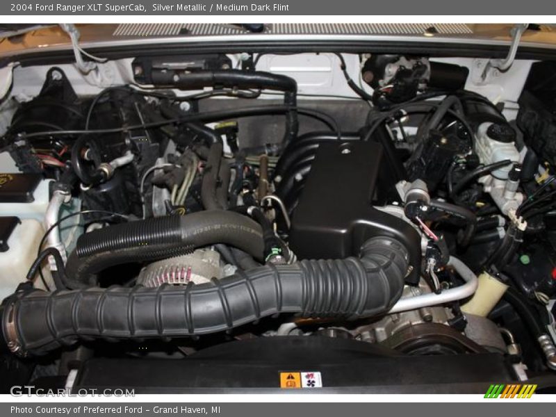 Silver Metallic / Medium Dark Flint 2004 Ford Ranger XLT SuperCab