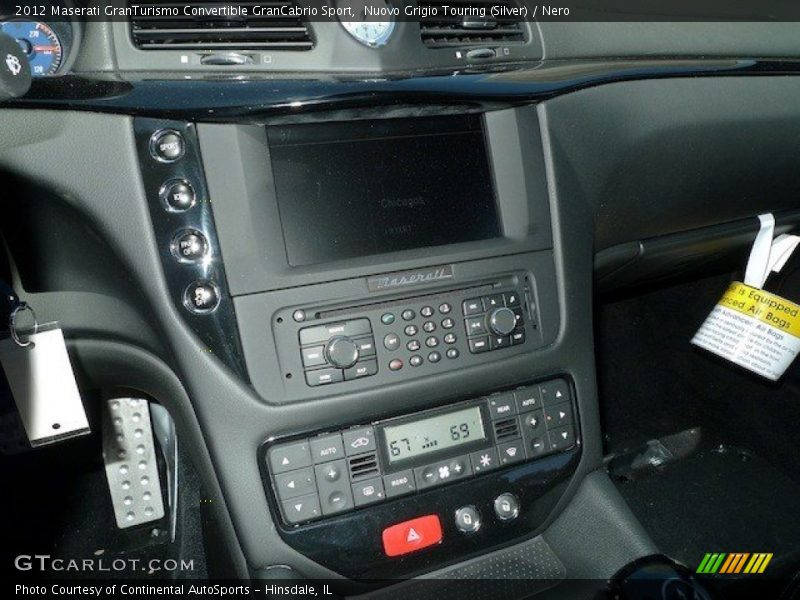 Controls of 2012 GranTurismo Convertible GranCabrio Sport