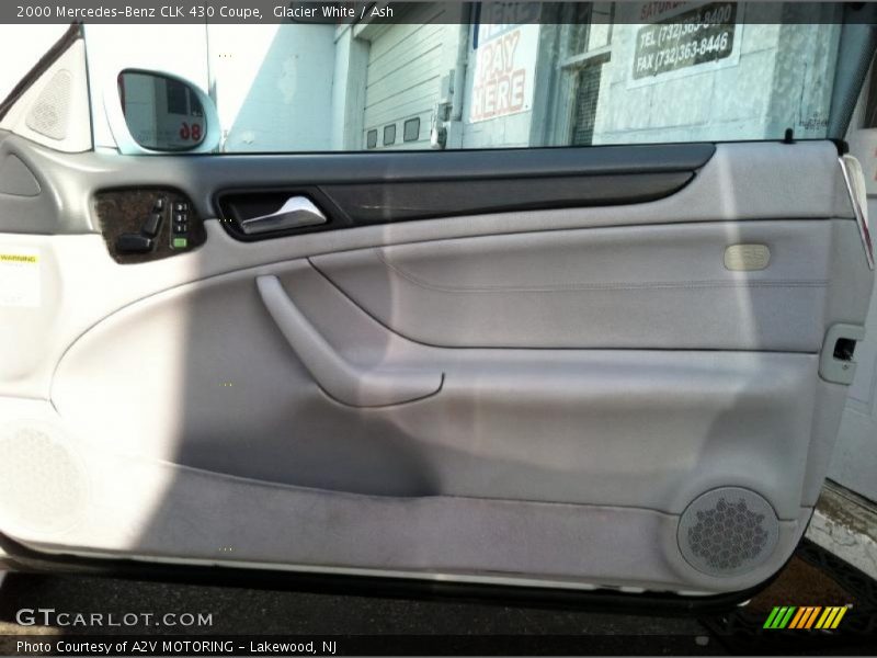 Glacier White / Ash 2000 Mercedes-Benz CLK 430 Coupe