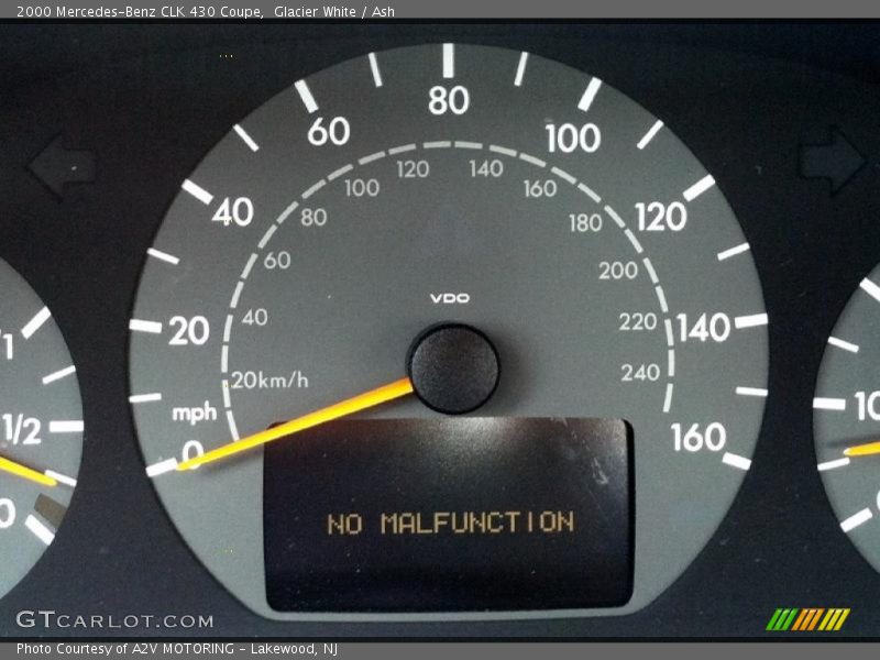 Glacier White / Ash 2000 Mercedes-Benz CLK 430 Coupe