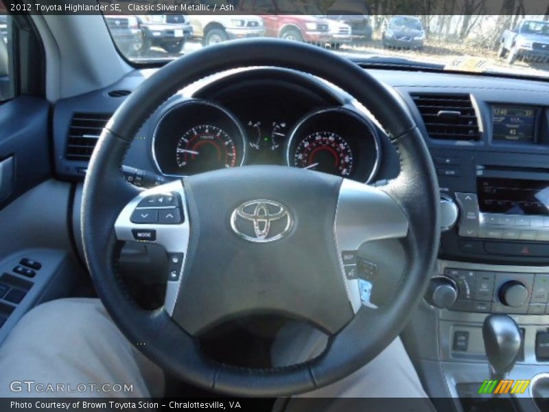 Classic Silver Metallic / Ash 2012 Toyota Highlander SE