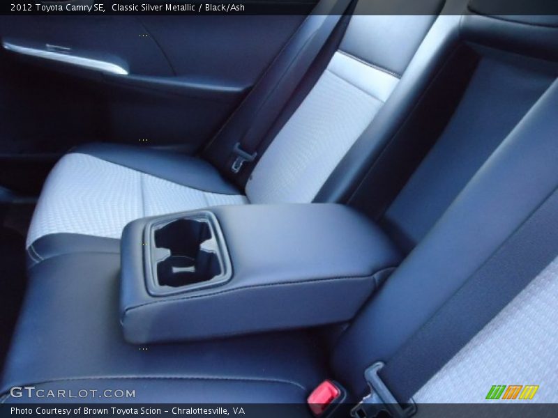 Classic Silver Metallic / Black/Ash 2012 Toyota Camry SE