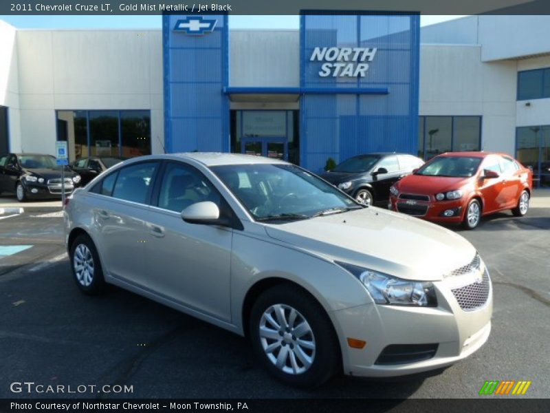 Gold Mist Metallic / Jet Black 2011 Chevrolet Cruze LT