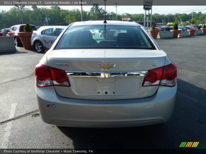 Gold Mist Metallic / Jet Black 2011 Chevrolet Cruze LT