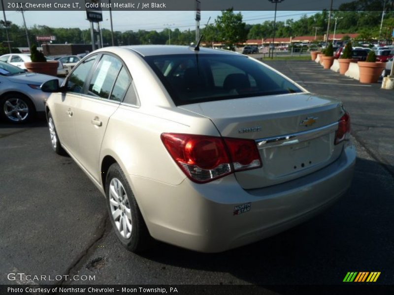 Gold Mist Metallic / Jet Black 2011 Chevrolet Cruze LT