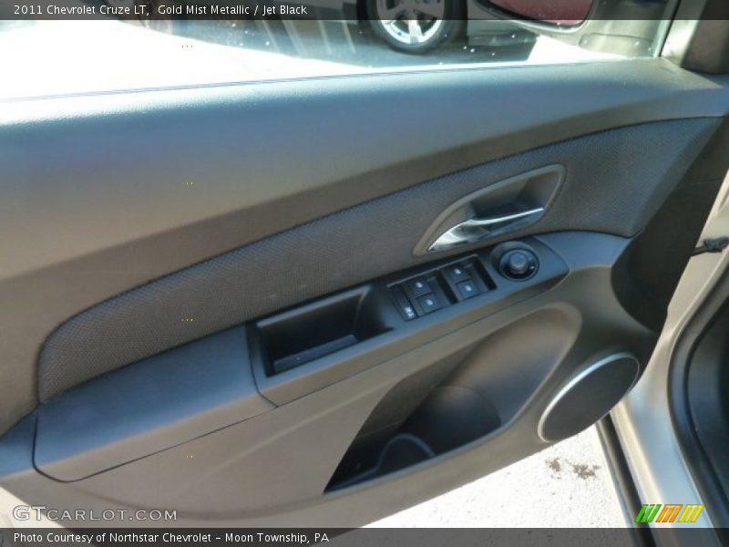 Gold Mist Metallic / Jet Black 2011 Chevrolet Cruze LT