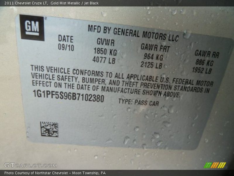Gold Mist Metallic / Jet Black 2011 Chevrolet Cruze LT