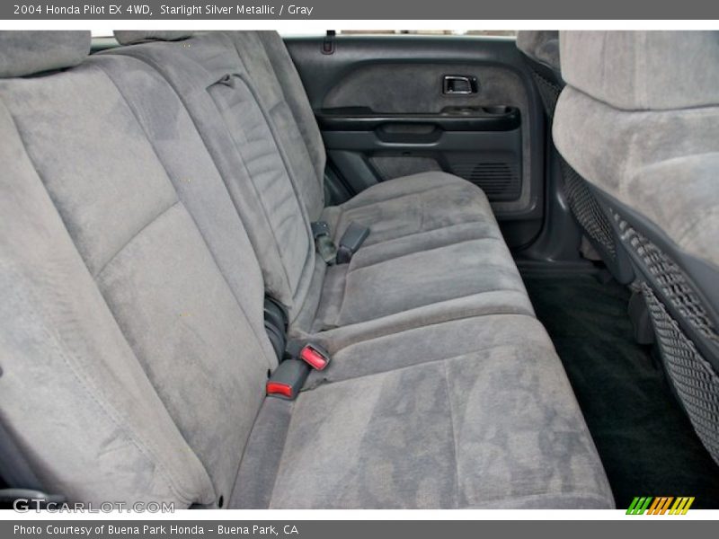 Starlight Silver Metallic / Gray 2004 Honda Pilot EX 4WD