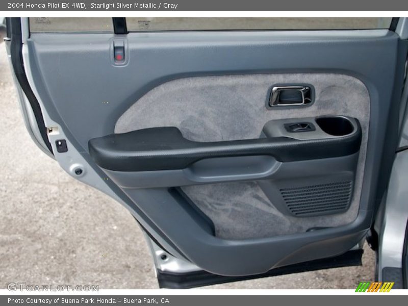 Starlight Silver Metallic / Gray 2004 Honda Pilot EX 4WD