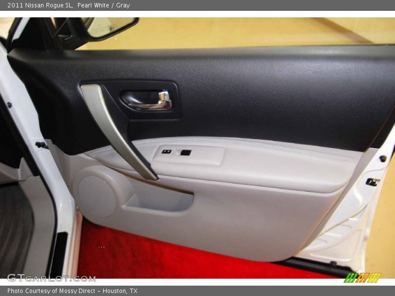 Pearl White / Gray 2011 Nissan Rogue SL