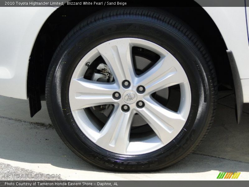 Blizzard White Pearl / Sand Beige 2010 Toyota Highlander Limited