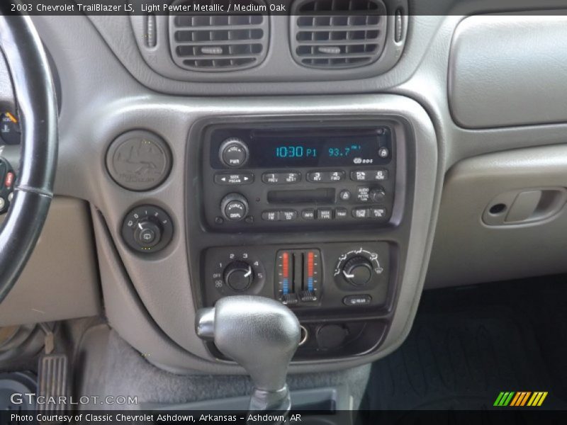Light Pewter Metallic / Medium Oak 2003 Chevrolet TrailBlazer LS