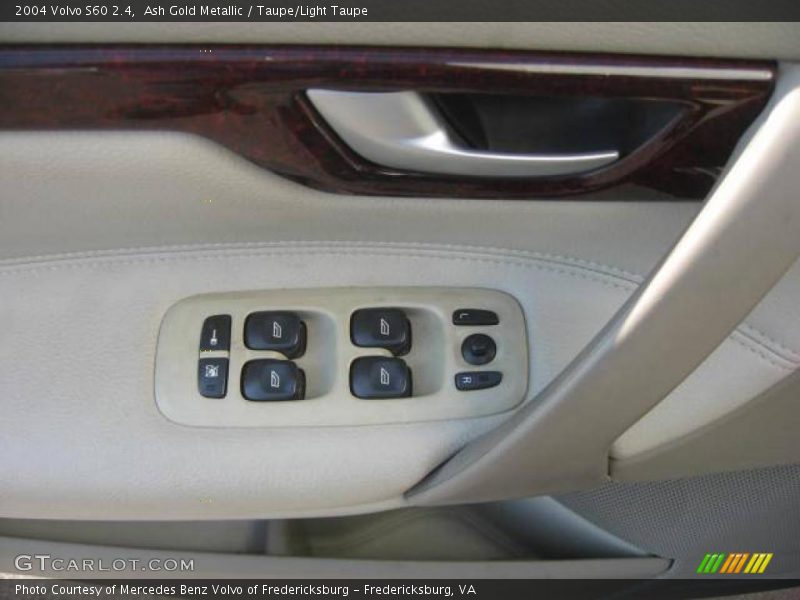 Ash Gold Metallic / Taupe/Light Taupe 2004 Volvo S60 2.4