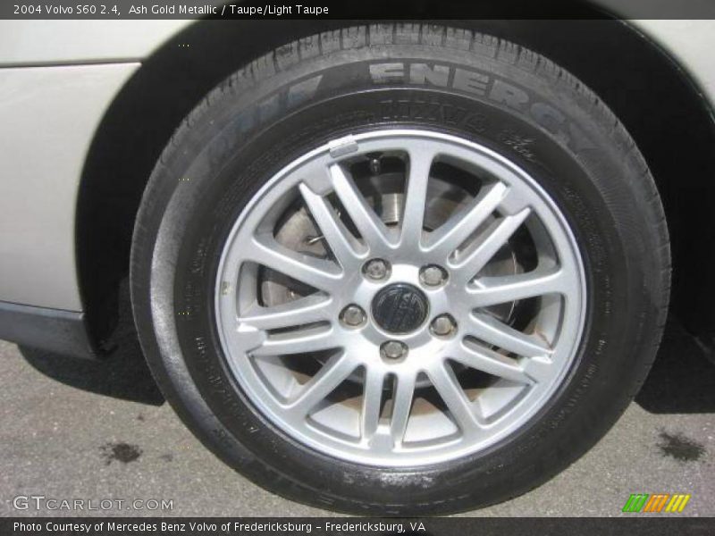Ash Gold Metallic / Taupe/Light Taupe 2004 Volvo S60 2.4