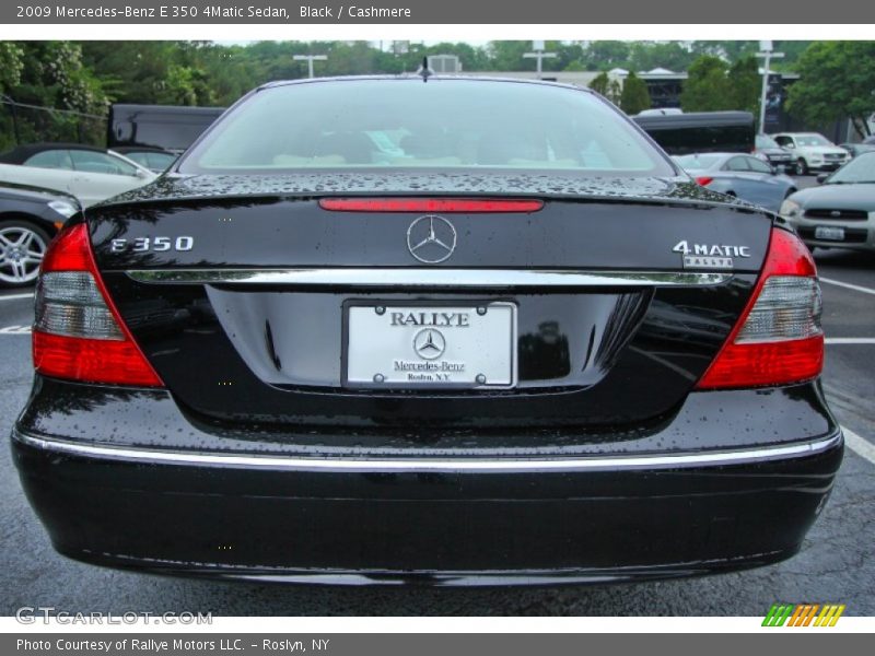 Black / Cashmere 2009 Mercedes-Benz E 350 4Matic Sedan