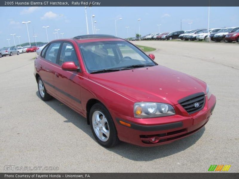 Rally Red / Gray 2005 Hyundai Elantra GT Hatchback