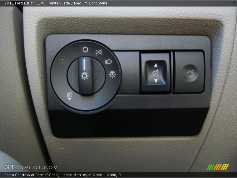 White Suede / Medium Light Stone 2011 Ford Fusion SE V6