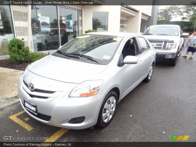 Silver Streak Mica / Dark Charcoal 2007 Toyota Yaris S Sedan