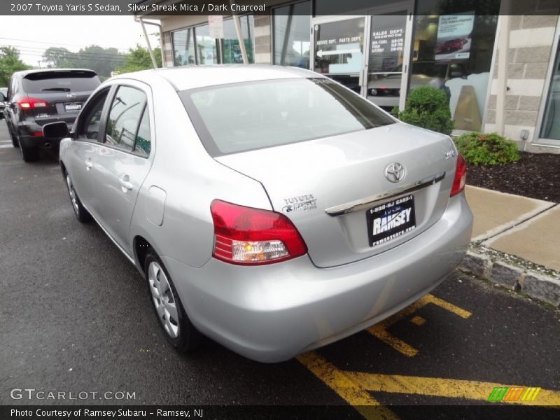 Silver Streak Mica / Dark Charcoal 2007 Toyota Yaris S Sedan