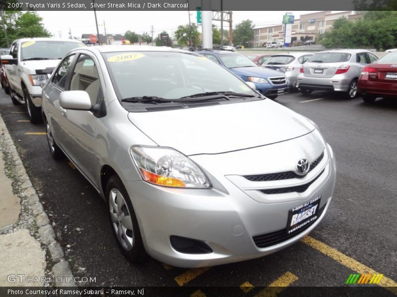 Silver Streak Mica / Dark Charcoal 2007 Toyota Yaris S Sedan