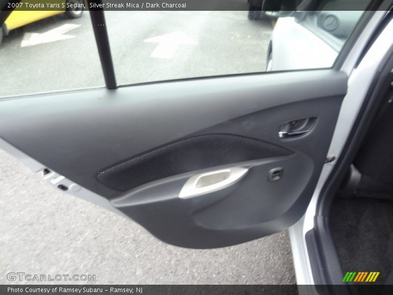 Silver Streak Mica / Dark Charcoal 2007 Toyota Yaris S Sedan