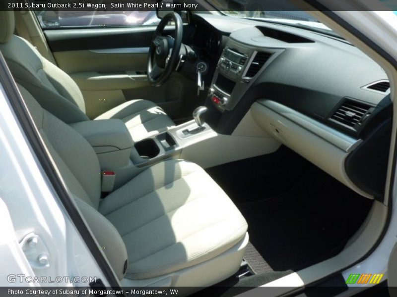 Satin White Pearl / Warm Ivory 2011 Subaru Outback 2.5i Wagon